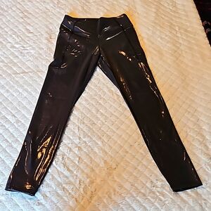 Pink Victoria's Secret Active Shiny Leggings Size Medium